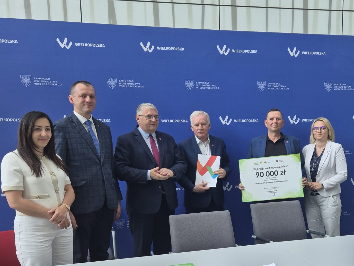 podpisanie umowy w Urzędzie Marszałkowskim