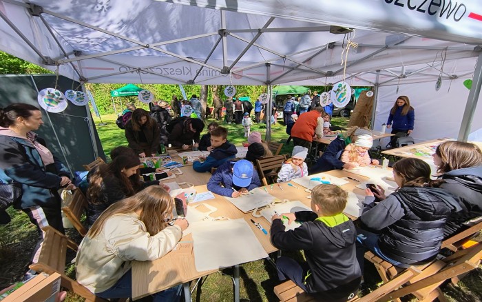 15 Sprzątanie lasu - atrakcje dla dzieci