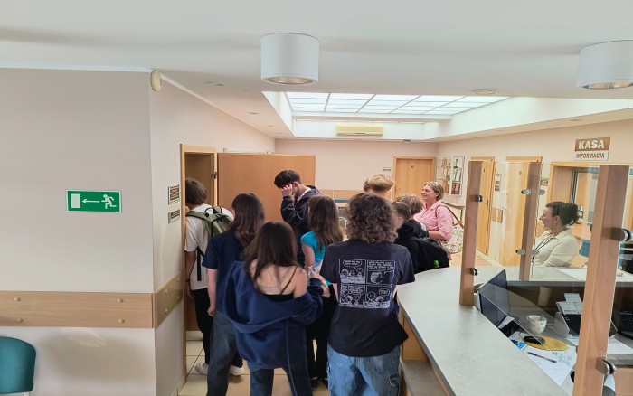 uczniowie w urzędzie