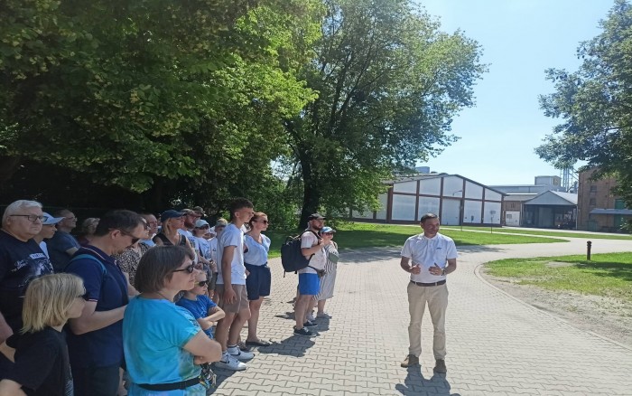 Wycieczka na terenie parku i Poznańskiej Hodowli Roślin w Nagradowicach 