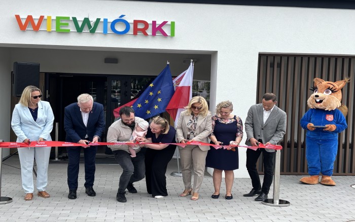 SAMORZĄDOWY ŻŁOBEK „WIEWIÓRKI” OFICJALNIE OTWARTY!