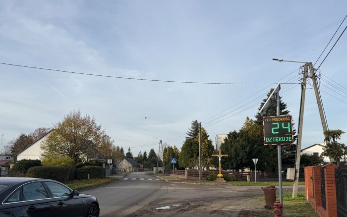 urządzenie w Ziminie okolice szkoły