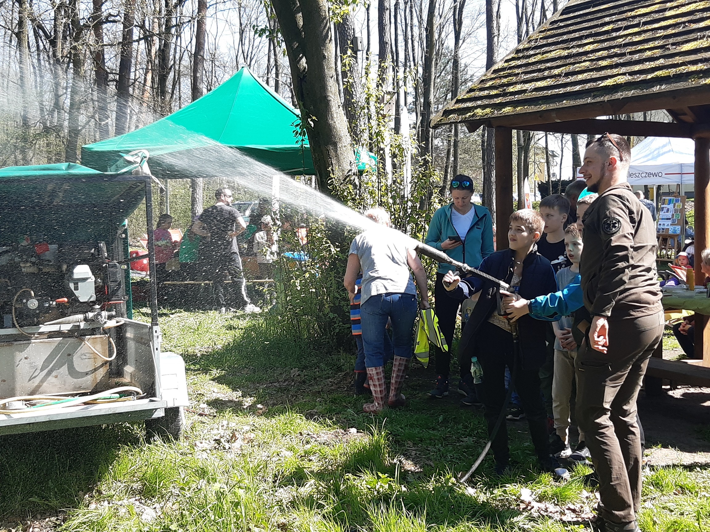 zabawa - gaszenie pożaru