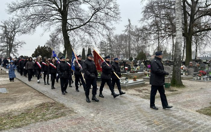 przemarsz pocztów sztandarowych