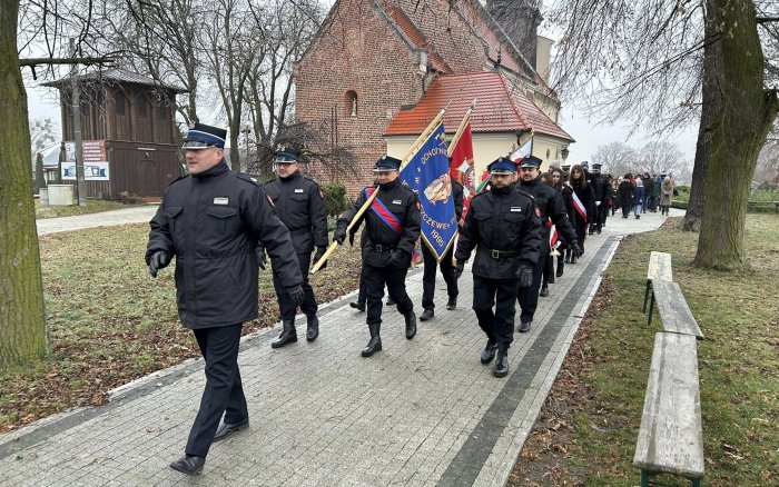 przemarsz pocztów sztandarowych