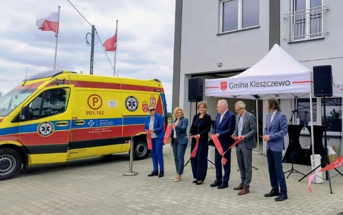 ODDANIE DO UŻYTKU PODSTACJI ZESPOŁU RATOWNICTWA MEDYCZNEGO W KLESZCZEWIE