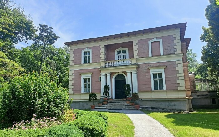 Pałac w Nagradowicach