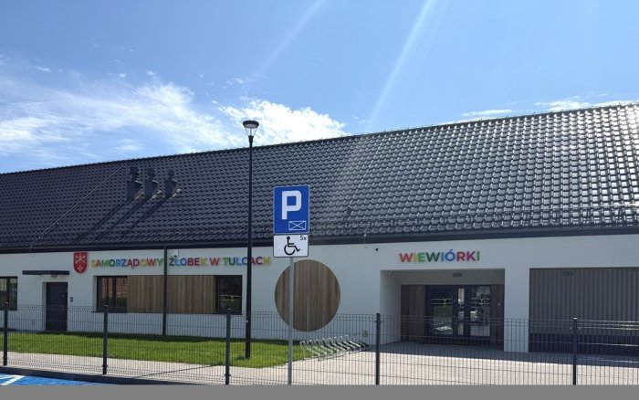 budynek od frontu 
