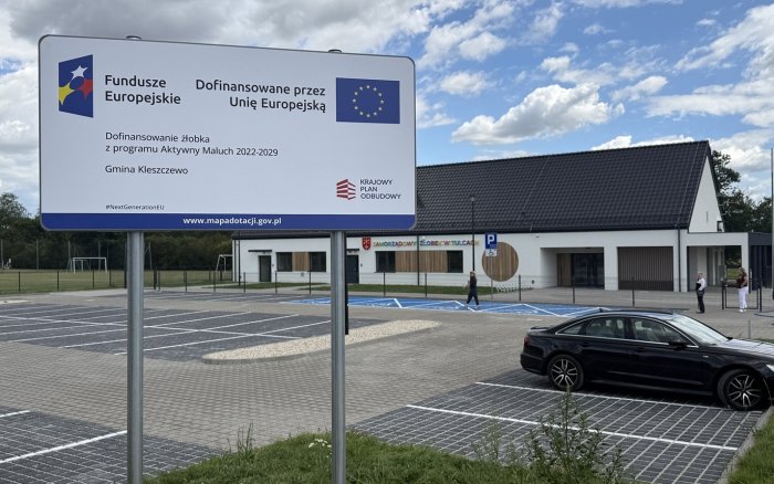 budynek od frontu 