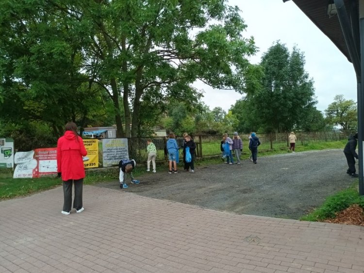 Sprzątanie świata – razem dbamy o naszą planetę! (2)